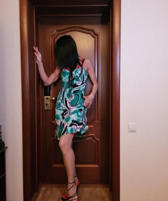 Искусница в сфере удовольствий готова порадовать и удивить тебя своими способностями. Приезжай ко мне, и наша встреча будет наивысшим пиком страсти и удовольствия. 13647, 37 лет